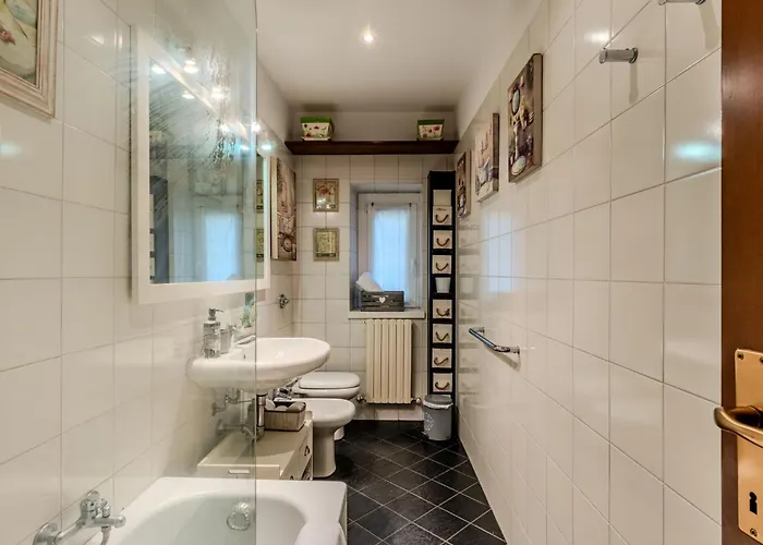 Appartement Lungolago By Interhome *