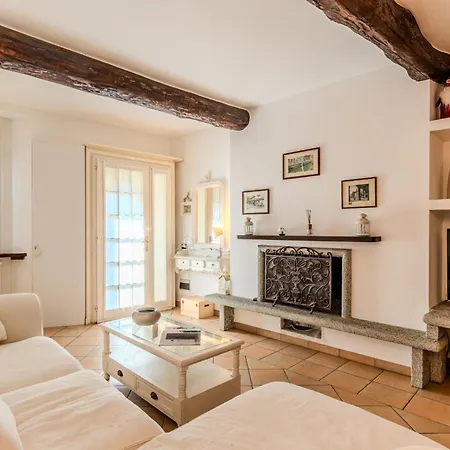 Lungolago By Interhome *